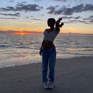 Devyn Nekoda Instagram - happy sag szn :)