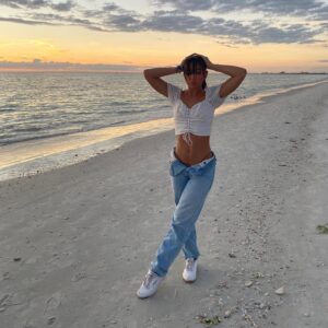 Devyn Nekoda Instagram - happy sag szn :)
