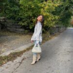 Devyn Nekoda Instagram – these boots are ✨not✨ made for walking