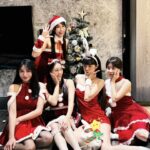 Dewi Chien Instagram - 🎄🤶🏻育兒的路上，感謝有這群辣媽的陪伴，從分享日常瑣碎小事，到每年的各種節日，總是在群組很有默契討論如何給孩子們滿滿的儀式感，謝謝我們無私的互相幫助，也都努力讓自己活得充實又漂亮，我想⋯應該會這樣繼續玩到變老辣妹吧？love u all❤️ #同班同學上課去 #最後一張是我們目前的貢獻 #明年會有新成員加入嗎