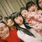 Dewi Chien Instagram - 📸過年願望之一：能有張人模人樣的獨照。 順利完妝、頭髮柔順、旁邊沒小孩，算是有成功了✌🏻 但⋯真的就只有一張⋯（請往後看🥱 #初三 #最愛的聚餐