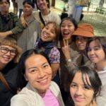 Dewi Lestari Instagram – Lebaran Babak 2 diisi dengan kunjungan ke rumah @keymangunsong & Radit bersama The Sisters, mencicipi hidangan Emak Zanty yang legendaris. Esok harinya, ada sekuel makan siang di BSD, meniqmati home cooked meal by yours truly. Ditutup dengan ibadah “Dune 2” bersama jamaah Lisan Al Gaib kwarcab Jaksel. Perfect holiday! ❤️👌

Lap yu, ghaes! @keymangunsong @imeldarosalin2 @hiroakikato39 @ephipania @atishaprajna @dhammasaurus and all!