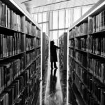 Dewi Lestari Instagram - “Iqra”. Bacalah. Tulisan itu terpatri besar di pintu Heritage Library, bagian dari Qatar National Library (QNL) yang sempat saya kunjungi saat di Doha. If visiting QNL should be the sole reason to fly 8 hours from Jakarta, I would still go in a heart beat. This library is so majestic in many ways. The breath-taking architecture, the awesome technology, the rich collection, and the inviting open space, I was just lost for words. Bisa dengan mudahnya saya bayangkan tinggal seminggu di Doha (bahkan lebih), hanya untuk bolak-balik nongkrong dan kerja di perpustakaan yang fasilitasnya serba canggih dan serba gratis ini. Thank you @indonesiaindoha, Kelly and Huseyin for providing me such insightful trips around the library. This is totally one of my biggest highlights in Doha. Cita-citaku nambah satu: buka laptop di sini bersama kedua anakku, lalu kerja bersama 🥺❤️ Eh… nambah satu lagi deng: sharing dan talkshow di auditoriumnya QNL. YUK, BISA, YUK! 🔥 #QatarNationalLibrary #Doha #Qatar