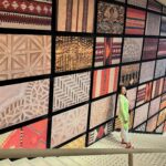 Dewi Lestari Instagram – Satu tempat mencengangkan lainnya di Doha adalah Qatar National Museum. Dalam 10 tahun persiapan menjadi tuan rumah World Cup 2022 lalu, Qatar benar-benar mengakselerasi pembangunan di segala lini. Meski sudah direncanakan selama 18 tahun, bisa dibilang museum nasional ini salah satu hallmark sorotan ketika Qatar membuka diri kepada dunia di 2022. Beneran terlongo dan terpukau dengan keindahan dan kecanggihannya. Di sini, kita akan melihat dengan runut Qatar dari masa prasejarah hingga masa kini, dengan cara yang begitu hidup serta ilustratif. I would say, this is the country’s self-introduction at its best. Yes, Qatar also has beautiful corniche and malls, but please make time to visit this museum when you’re in Doha ❤️ Se-ba-gus itu!

Big thanks to Mas Anto dari KBRI @indonesiaindoha yang sudah mengantar saya berkeliling museum, termasuk jadi guide saking khatamnya 🙏☺️

#Qatar #Doha #QatarNationalMuseum