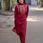 Dhanalakshmi Saminathan Instagram - 💃🏻🥀 Beautiful salwar set from : @panchii.ig Pc: @style_with_abi #insta #instadaily #ootd #ootdfashion #collaboration #salwar #salwarsuits #fashionstyle #fashionblogger #tamil #tamilstatus #tamilmemes #fyp #dhana #dhanasaminathan