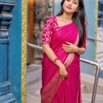 Dhanalakshmi Saminathan Instagram - Beautiful checked saree from @rang_gopika Shot by : @tru_the_lens_with_monk Blouse stitched by: @askcouture.7 . . . #instapost #instadaily #indianwear #traditionalwear #saree #sareelove #pink #checkedsaree #material #dressup #fyp #featured #dhanasaminathan