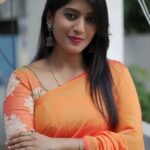 Dhanalakshmi Saminathan Instagram - Tamilnadu style la😌🙊 VC: @tru_the_lens_with_monk Saree: @pothysofficial #instareels #reelsviral #viralaudio #trending #trendingnow #fyp #explore #dhanasaminathan