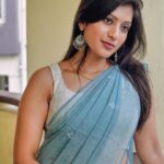 Dhanalakshmi Saminathan Instagram - World Saree Day✨🥻 Saree by : @askcouturesaree Shot by : @style_with_abi . . . #worldsareeday #saree #sareelove #portrait #foryou #picoftheday #ootd #ootdfashion #actress #explorepage #tamil #tamilstatus #sixyardsofelegance #sareefashion #dhana #dhanasaminathan
