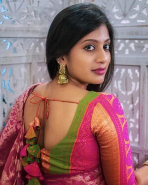 Dhanalakshmi Saminathan Instagram - 🌸🌙

Blouse perfectly stitched by: @label_tawakkul 
Saree: @label_tawakkul 
Shot by : @tru_the_lens_with_monk 
.
.
.
#instagood #instapost #instadaily #fashionista #ootd #picoftheday #ootdfashion #fashionstyle #fashionblogger #dress #dressup #sareelove #sareeseries #sareestyling #featured #fyp #explorepage #explore #lovewhatyoudo #dhanasaminathan #dhana #anu