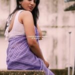 Dhanalakshmi Saminathan Instagram - தொட்டு கொள்ள ஆசைகள் துள்ளும்💫 Saree: @askcouturesaree Shot by : @tru_the_lens_with_monk . . . #instamood #reelsviral #reelsinstagram #instagood #reels #viralreels #love #tamilbgm #tamilmemes #tamilsong #music #trending #rendukannam #vintage #fyp #dhanasaminathan