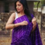 Dhanalakshmi Saminathan Instagram - I 💜 You Comment your favourite 1,2,3,4,5 🙈😍 Saree : @askcouturesaree Shot by : @tru_the_lens_with_monk . . . #purple #sareelove #sareeseries #photography #photoshoot #photoframes #picoftheday #ootd #photooftheday #photogram #portrait #sareestyling #love #featured #fyp #dhanasaminathan