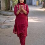 Dhanalakshmi Saminathan Instagram - 💃🏻🥀 Beautiful salwar set from : @panchii.ig Pc: @style_with_abi #insta #instadaily #ootd #ootdfashion #collaboration #salwar #salwarsuits #fashionstyle #fashionblogger #tamil #tamilstatus #tamilmemes #fyp #dhana #dhanasaminathan