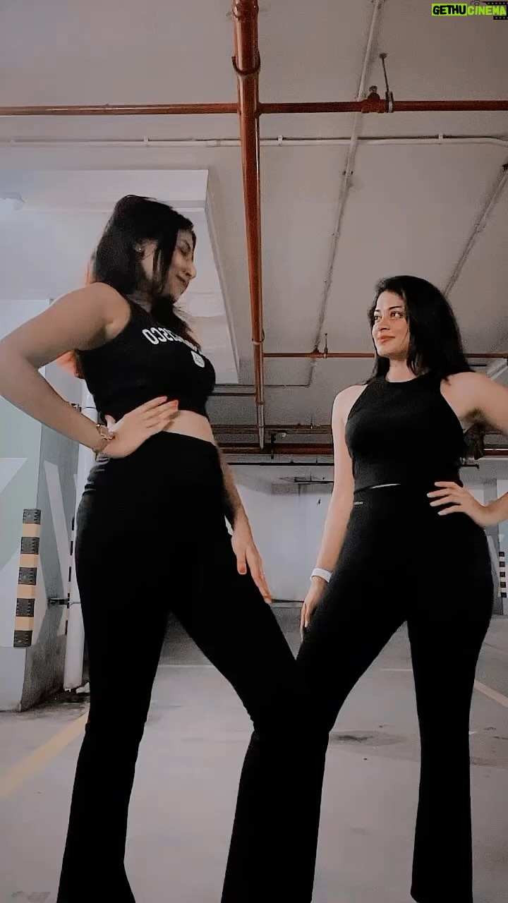 Dharshana Ashokan Instagram - #maamdurai #tamilreel #folksong #tamilkuthu #tamilsong #viralsong #viralreel #reelstoday #reelsinstagram #reelsvideo #love #bff