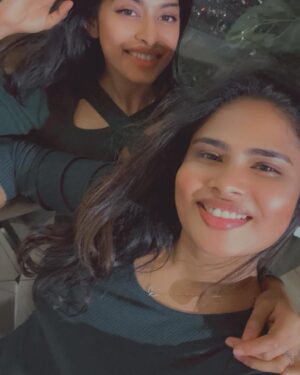 Dharshana Ashokan Instagram - #onefineevening🖤🫶🏻