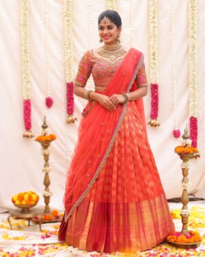 Dharshana Ashokan Instagram - Beautiful @dharshana_ashokan flaunting in orange with pink pleated Embroidered lehenga🌸🌸

Bridal Edit 2024

Ever beautiful @dharshana_ashokan 
Lens @haran_official_ 
Mua @makeup_by_kez 
Hair stylist @banuhairstylist 
Jewellery @challani_jewellery 
Decor @dj_flowers_garlands 🌸