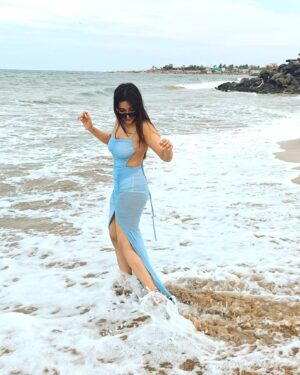 Dharshna Sripal Instagram - 14.05.24 💕

A beach babe through and through! 🌊