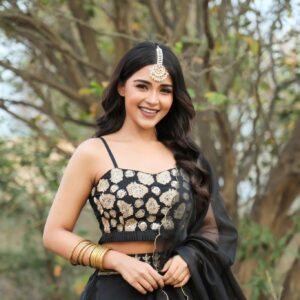 Dharshna Sripal Instagram - I'm totally feelin that naagin vibe! 😂🖤