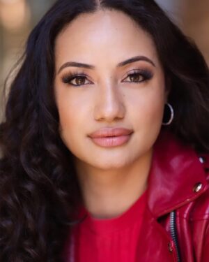 Diamond Langi Instagram - Hello 2023! I am here & I am ready ⚡️
@megangoldsmanphotography 📸