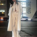 Diamond White Instagram – They told me I was giving a speech within MINUTES of me giving the speech. I winged it lol 🥂