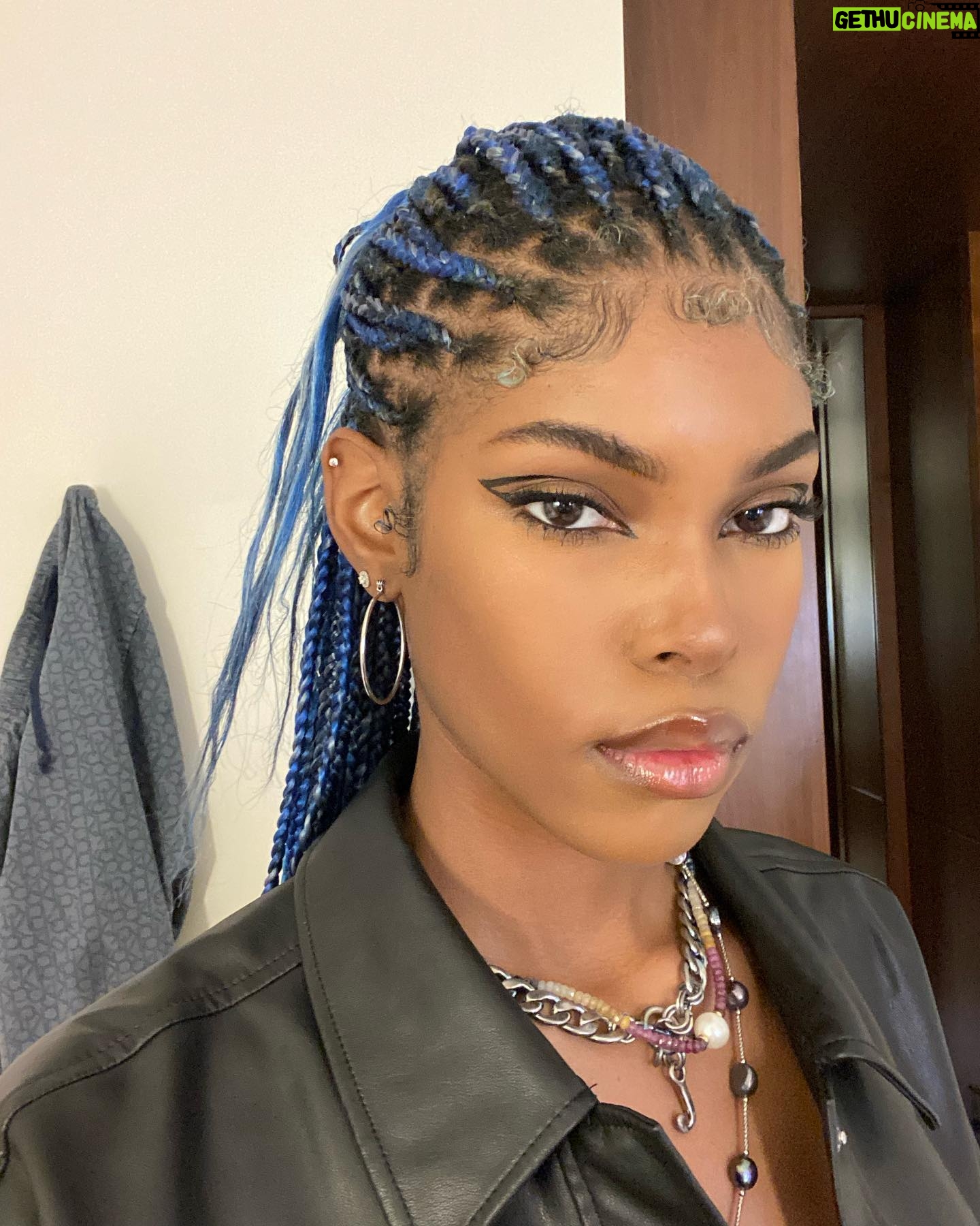 Diamond White Instagram - Hello New York 🧚🏾♂️