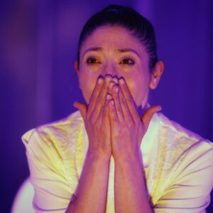 Diana Belmonte Instagram - Chismoseen éstas fotos  de FIN
Ya quedan solo 4 funciones🥺🥺🥺, se pasó rapidísimo...pero les digo que ha Sido de las experiencias más lindas que he tenido en el teatro. Es un momento de reconciliación.
Estaremos ésta semana 
Jueves, viernes, sábado 7:30 pm
Y cerramos el Domingo 6 pm
Teatro La Candelaria
Reservas al 3016463081- 3203712467
Fotografía @fernipineda
Dirección:  johanve_land

-
-
-
#actress #actriz #teather #teatro #teatrocolombiano #monologo #autoficcion #homenaje #madre #musica #bestpicture #instaphoto #instabest_photography
