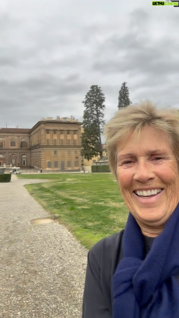 Diana Nyad - 2.3K Likes - Buongiorno! A double musical offering this Friday from Italy! #musicfriday #nyad #firenze