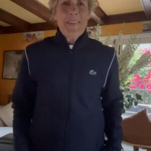 Diana Nyad Instagram - Sing this one with me, with joy on your hearts! #musicfriday #nyad #allyouneedislove