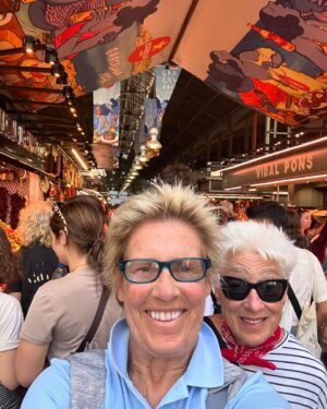 Diana Nyad Instagram - Greetings from Barcelona. Beautiful parks & gardens, pedestrians largely away from cars, little honking, much good naturedness on the streets….the Mediterranean fresh breeze in delicious play. A sexy vibe, as in evoking The Talented Mr Ripley. My buddy Candace and I covering all the hoods, along with muchas tapas!! 
#nyad #barcelona
