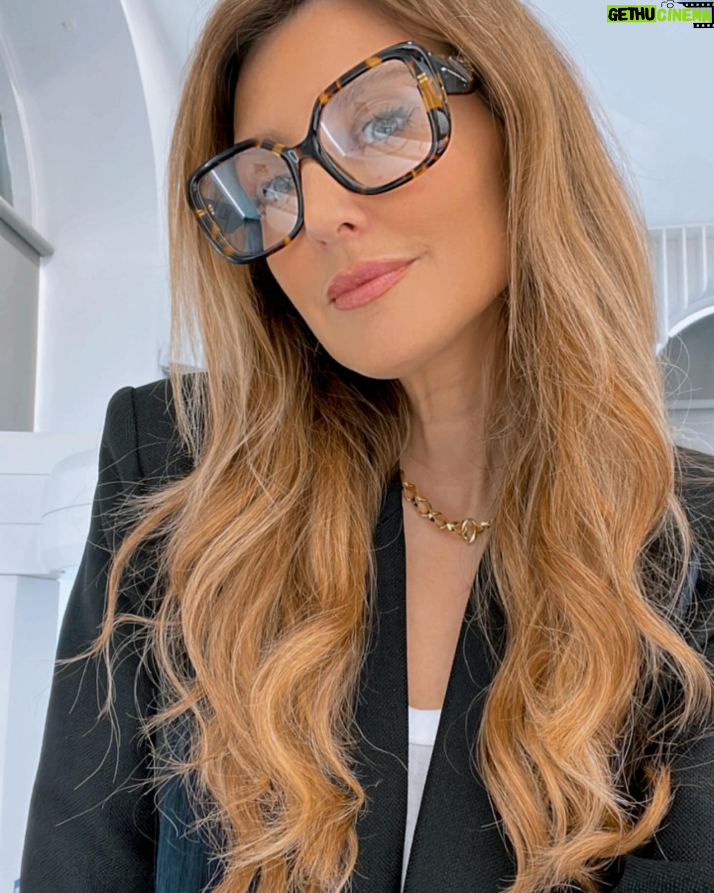 Diana Pereira - 1K Likes - Adoro 🥰 oculos 🤓😎 e tu ? @optic1one.pt