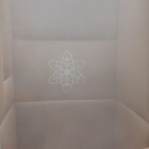 Diana Pereira Instagram - Agora sim uma pequena explicação de um dos meus segredos para o meu bem estar físico e mental , a Cryotherapy é um tratamento que expõe o corpo a temperaturas muito baixas , neste caso entre -140ºC/-220º promovendo bastantes benefícios para a saúde , recuperação muscular , é também anti-aging , perda de peso etc . A  @dra.ritaseco Pode vos explicar tudo na @galerieclinic