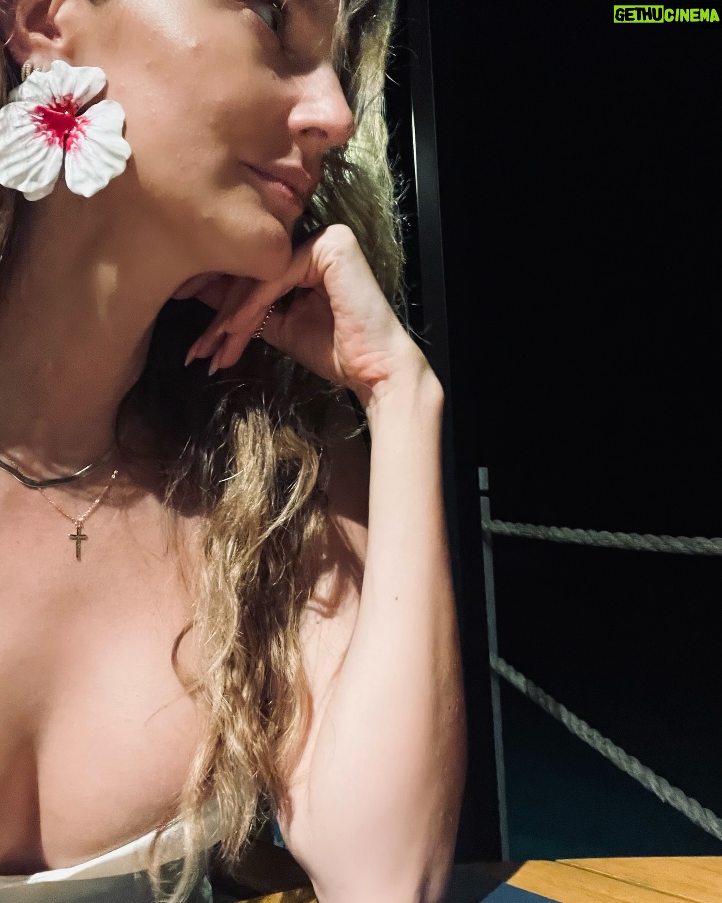 Diana Pereira - 1.1K Likes - Blue just like the ocean 🌊 beautiful days … with #Love