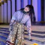 Diana Ankudinova Instagram – Вчера на Дне Московской области на выставке-форуме «Россия» я выступала вместе с ансамблем народной музыки «Дмитровские рожечники». И мне нужен был подходящий  наряд, да ещё и для уличной площадки❄️

Меня  выручила «Душегрея»! Одно название какое прекрасное, а одежда – просто произведение искусства! Шла на сцену и по дороге собирала комплименты)💫

@dushagreya.ru
@natalia_dushagreya