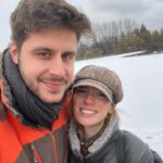Diana Gómez Instagram - Anem un cop cada tres anys a la neu i hem de demanar roba prestada. ✌🏼