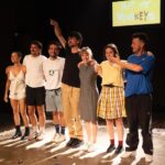 Diana Gómez Instagram - Dilluns vam fer un petit tast de Not my monkeys, segon projecte amb la cia @42km_ que tenim juntament el @maanelmoreno, la @georginalatre, @rafadelacroix i servidora (us estimo molt 💘) dins de @onelteatrebatega del @grecfestivalbcn. . . No hagués pogut ser possible sense l’esforç, les ganes i l’empenta del @martitorras, el @nestorreina, el @poliller i la Fàtima Campos. Quina sort d’equip! Moltes gràcies! . . I gràcies també al @teatreolia per la confiança. . . (Tant de bo la pugueu veure la temporada vinent)