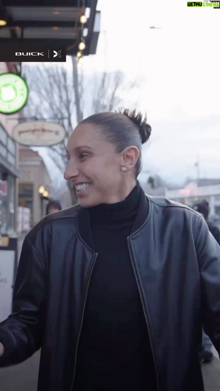 Diana Taurasi - 3.5K Likes - Doing it for the love of the game đ
@buickusa is giving womenâs hoops the recognition it deserves with Watch Parties like this. Thank you to everyone who came to @thesportsbrapdx and everyone who supports womenâs hoops from their home screens đş
#SeeHerGreatness #buickambassador