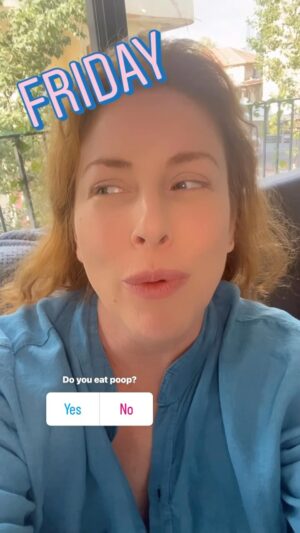 Diane Neal Instagram - #friday #sidebyside #challenge #entertain #me #shabbat #shabbatshalom #blackfriday #getyourfunforfree #notbored #ok #youreright #imlying ##youcaughtme #imalittlebored #shabbatfunandgames  #israel