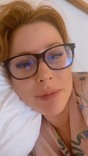 Diane Neal Instagram - Why am I here again? #hearsaypod