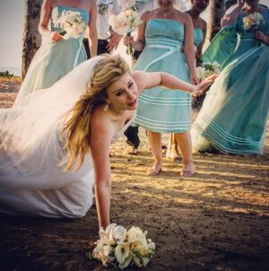Diane Neal Instagram - One of my favorite games to play is #drunk…fill in the blank. Especially since I don’t drink. I find it hilarious. This is me on my wedding day playing #drunk #bride.  I have hundreds of pics of me playing #drunk something. I highly recommend you trying it too. 💖