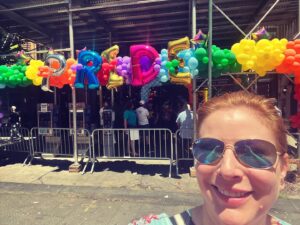 Diane Neal Instagram - #BOOM #church, #voting, now #pride That’s how a Sunday is done!!! #votingmatters #vote #earlyvoting #mormon #lds #pride2022 #prideparadenyc