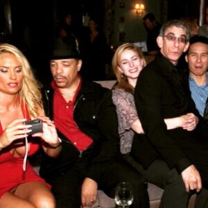 Diane Neal Instagram - #BaruchDayanEmet #UncleBelzer my hero. We always had fun. Genuinely. At work. On vacation. Anywhere. #RichardBelzer #Belzer #Belz The man who made every moment better. I will miss you terribly. #JustHummingLikeAnOldJew  The man who taught me how to cut the cheese. Literally. #Brie