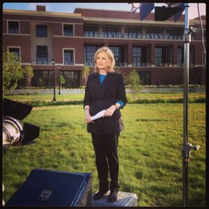 Diane Sawyer Instagram - A beautiful day in Big D. See you tonight on @abcworldnews. #Dallas