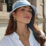 Diane Leyre Instagram - Mon look préféré : une simple chemise blanche et un jean avec des accessoires de qualité. DIANE15 pour avoir -15% sur tout le site 🌝 @draeger.paris ❤️ *collaboration commerciale