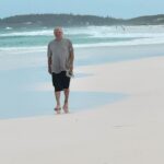 Diane van Fürstenberg Instagram - Harbor Island’s pink sand beach.. where my mother spent the last 10 years of her life ❤️🙏❤️ missing her ❤️🙏❤️