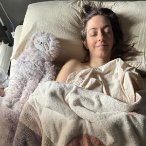 Dianna Cowern Instagram - Today marks one year since I got COVID. I’m finally starting to see tiny bits of progress in my recovery, which I feel cautiously optimistic about. 

But today I mostly feel a profound grief, missing the life I had a year ago. 😔 

#LongCovid
