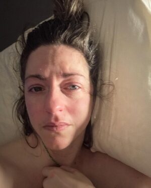 Dianna Cowern Instagram - (A more real/raw update from Dianna, posted by Kyle)

It’s been nearly 5 months of being completely bedridden. I’ve made very little progress. I can still barely move, or think or talk.

I want to be out in the world living a life. My body hurts. But my heart hurts more.

I wish I had a more positive update, but this is the reality of my #longcovid 
#mecfs #mcas