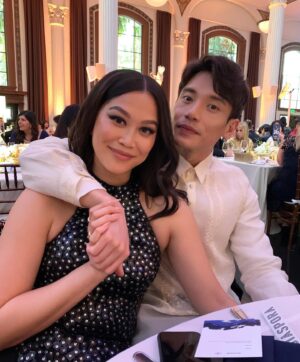 Dianne Doan Instagram - One more for the gram✨This weekend we gathered to celebrate @goldhouseco first ever Gold Gala recognizing the A100 honorees and visionaries. Thank you for bringing us all together. It was a delight to be surrounded by friends, icons and heroes✨

ÁO DÀI: @thainguyenatelier 
HMU: @tamielsombati