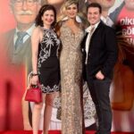 Didem Taslan Instagram – Çingene Kızı Zeugma sinema filminin galasındaydık…
Tüm oyuncular harika… 🤩 @didemtaslan @celiahakan @cingenekizizeugma 

Gişeniz bol olsun 😎🥳🧿🎦

#gala #sinema #model #fashion #cinema #topmodel #didemtaslan #outfitoftheday #ootd #today #keşfet #instagram #beautiful #hairstyles #çingenekızızeugma 
@dr.cenk.ceylanoglu