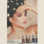 Didem Taslan Instagram - Sene 1998 Pastel çekimi🤩🎉🎈🌺 #didemtaslan #model #actress #throwbackthursday #1998 #photoshoot #instadaily #goodmorning #hellojune #günaydın #explore #thursday #smile #likeforlikes #colorful #pastel #amazing #tbt #photooftheday #istanbul #turkey
