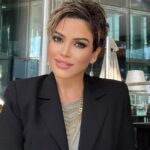 Didem Taslan Instagram – Enerjimizin yüksek olduğu güzel bir haftasonu sonu diliyorum🎉💙🌺🧿 #günaydın #goodmorning #didemtaslan #model #actress #hello #world #smile #goodvibes #photooftheday #keşfet #sometimes #lifestyle #colorful #timeless #explore #instagood #daybyday #istanbul #turkey