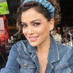 Didem Taslan Instagram – Mutlu akşamlarımız olsun👌🏻💯🎊🎈😉🧿🌺 #didemtaslan #happyday #actress  #model #june #justdoit #photooftheday #wednesday #smile #explore #iyiakşamlar #amazing #goodevening #saynomore #hopelessness #instamood #lifestyle #hello #istanbul #turkey